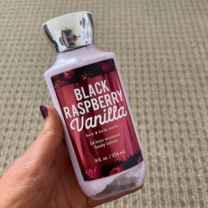 Black Raspberry Vanilla Body Lotion-NEW